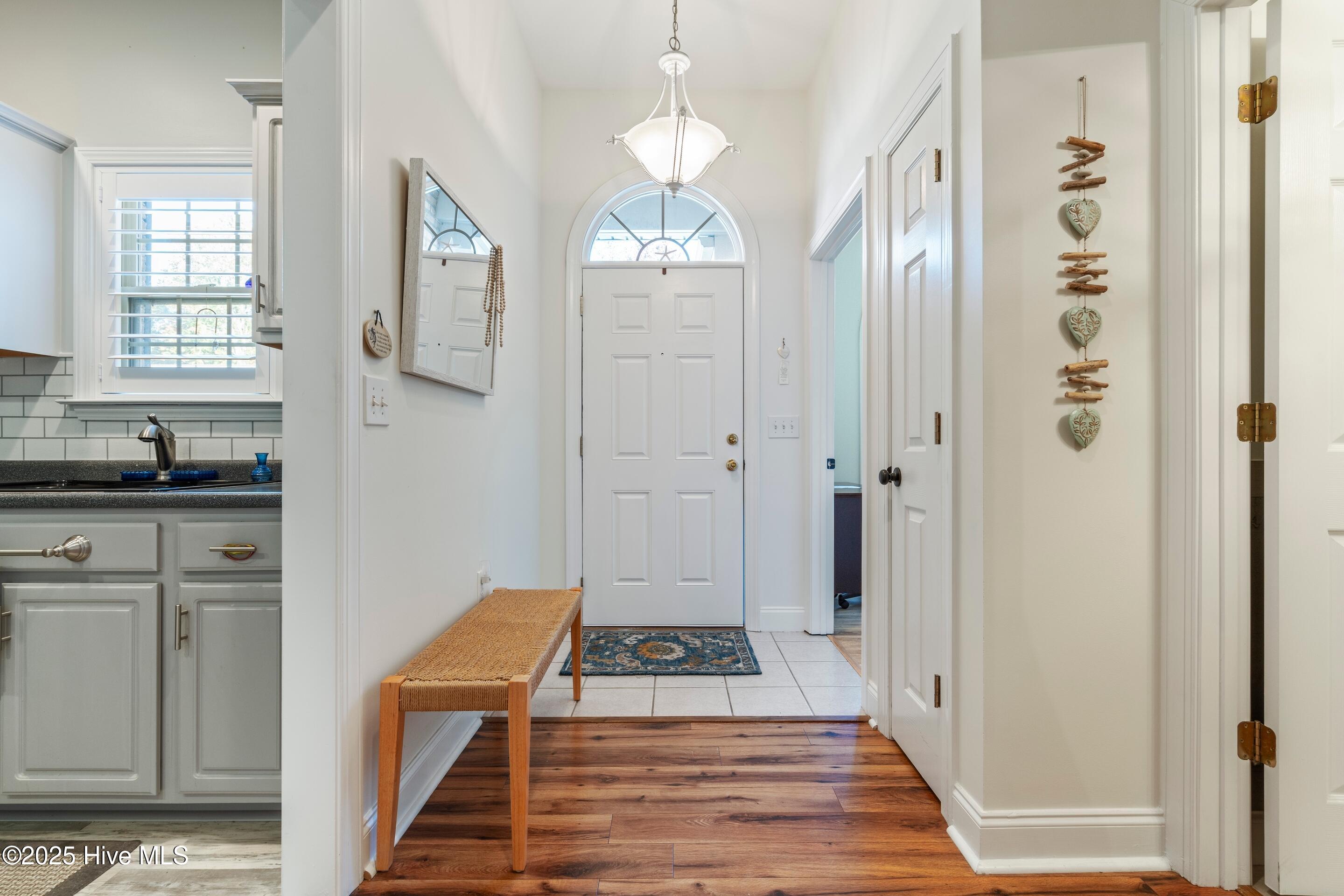 1137 Island Cove