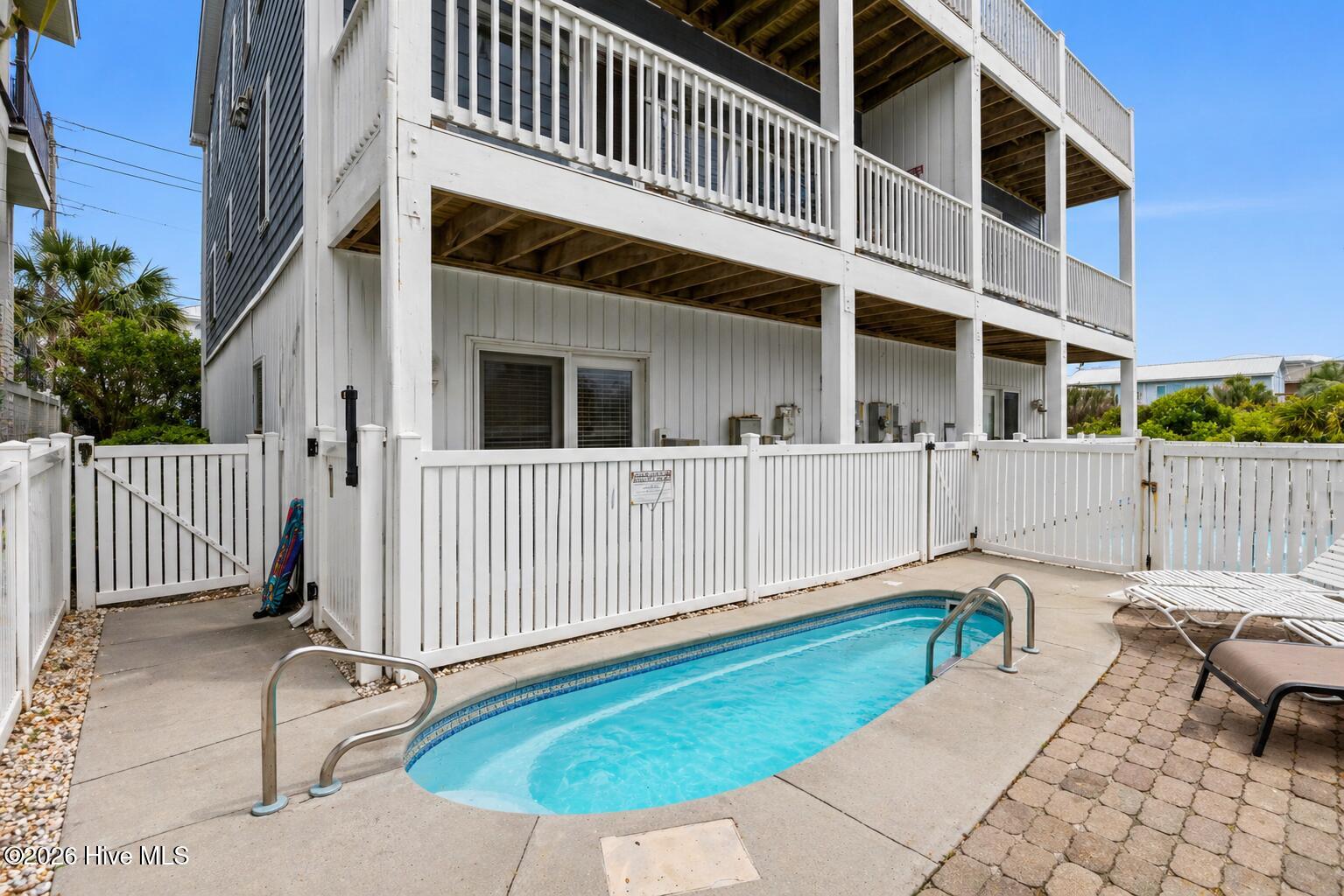 422 Fort Fisher Boulevard S Unit A
