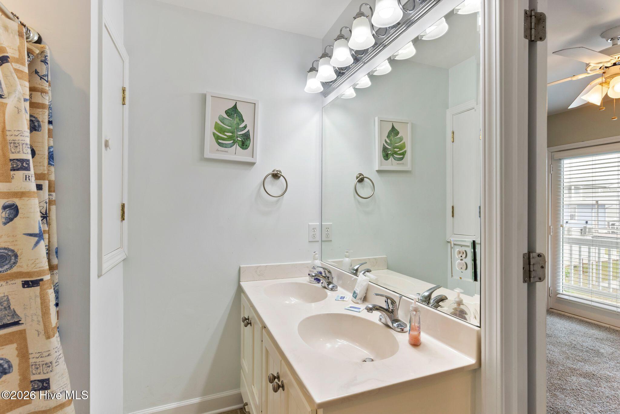 422 Fort Fisher Boulevard S Unit A