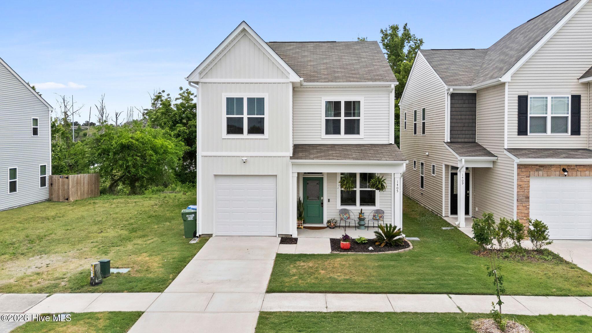 1405 Creekfront Drive