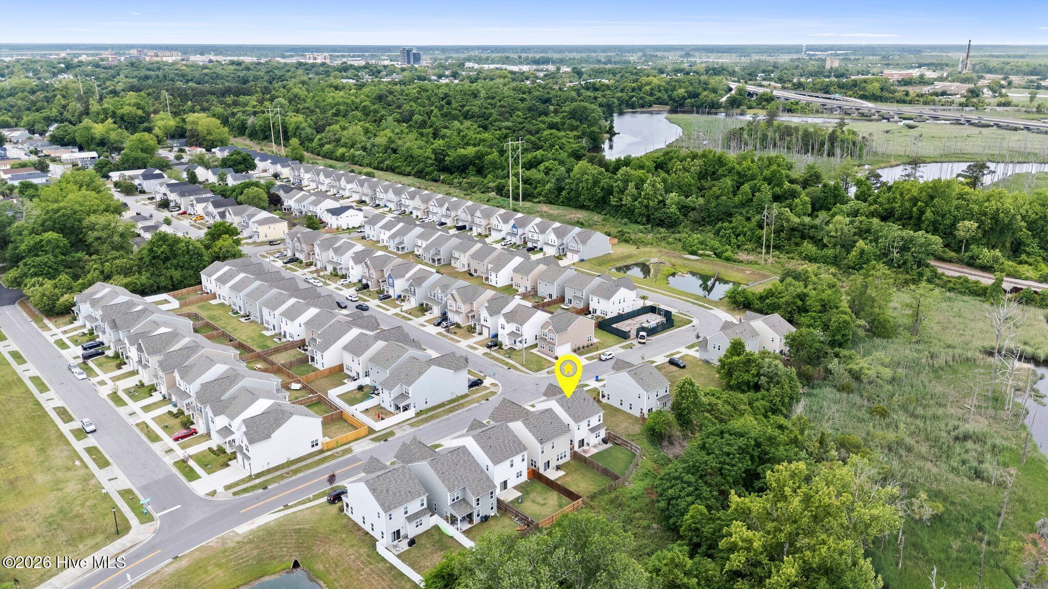 1405 Creekfront Drive