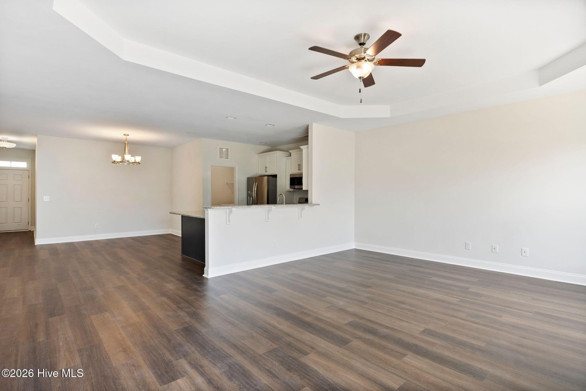 6421 Pinnacle Point