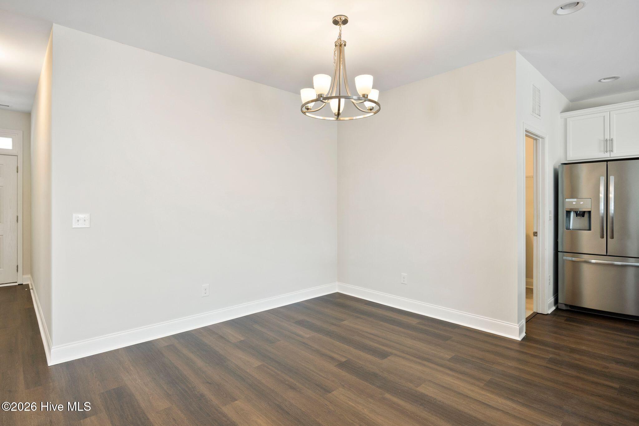 6421 Pinnacle Point