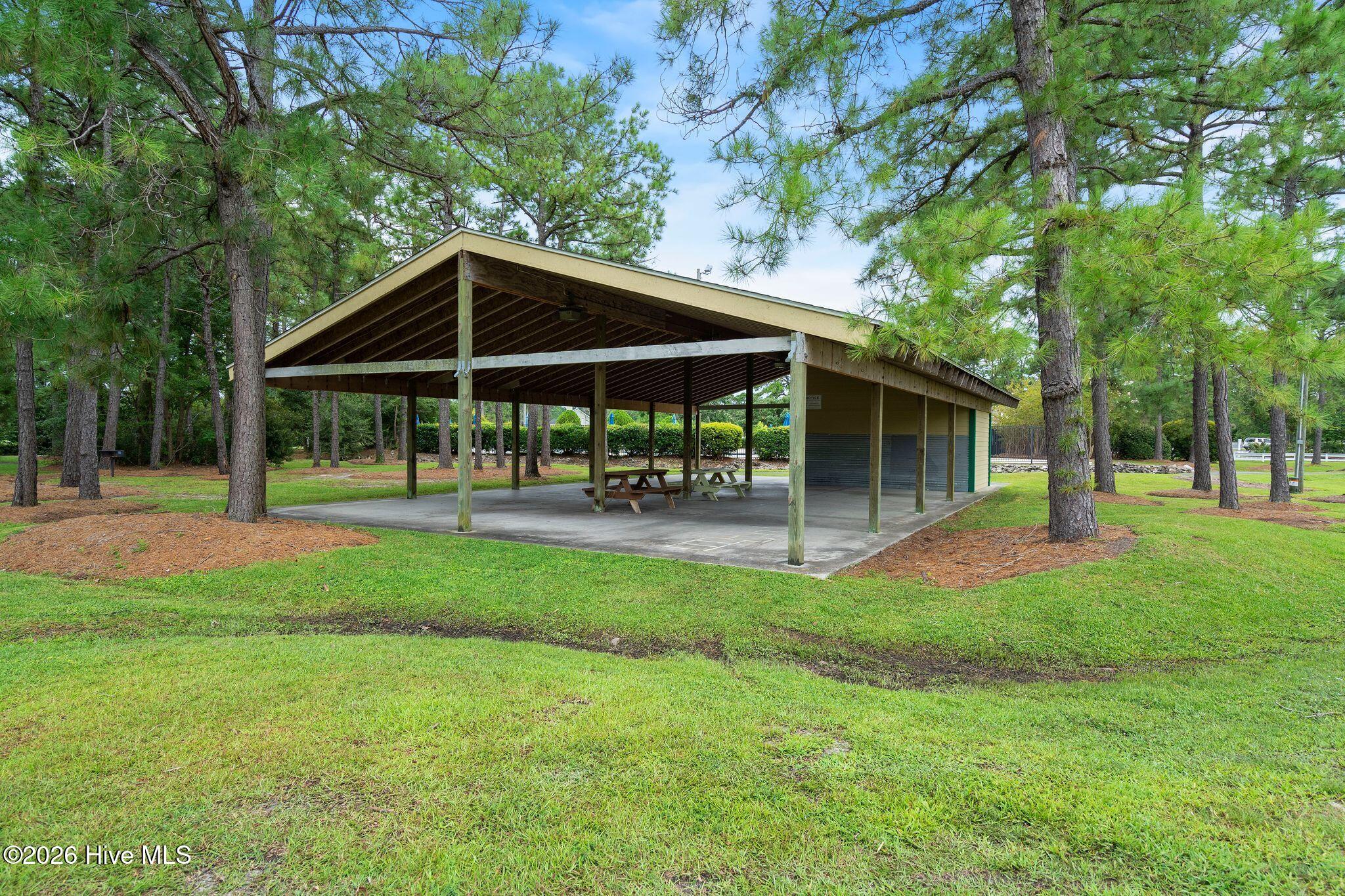3314 Belmont Circle
