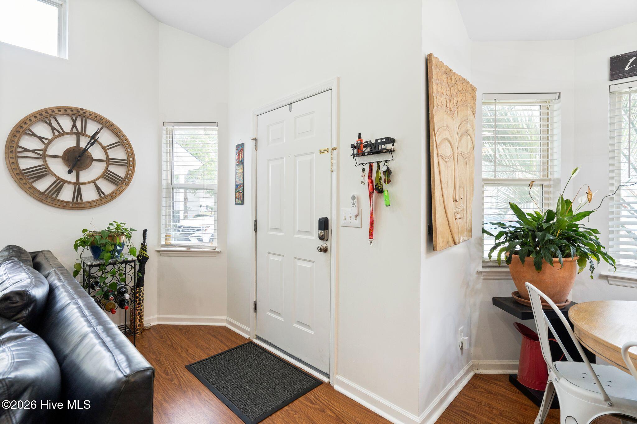 3314 Belmont Circle