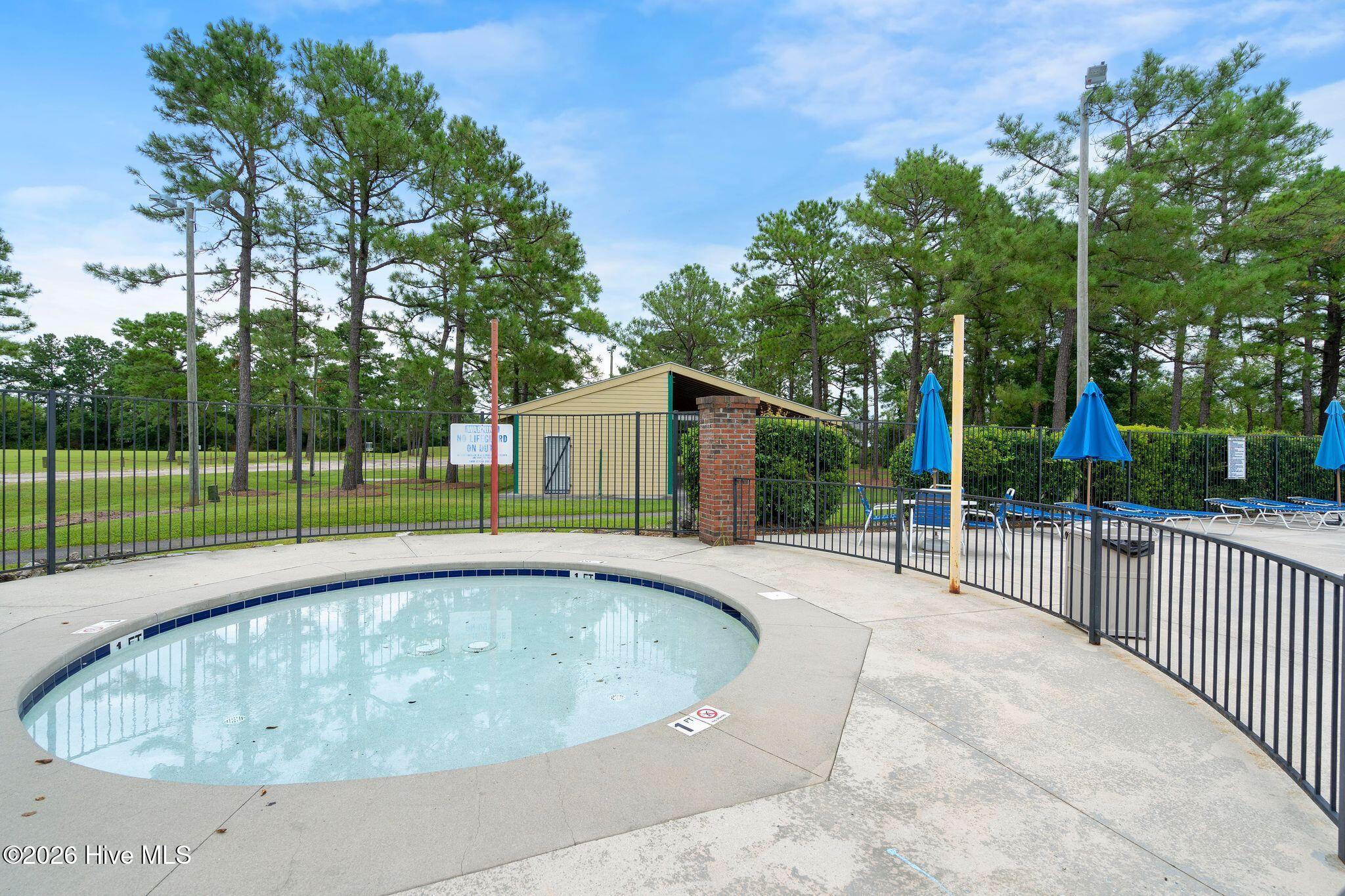 3314 Belmont Circle
