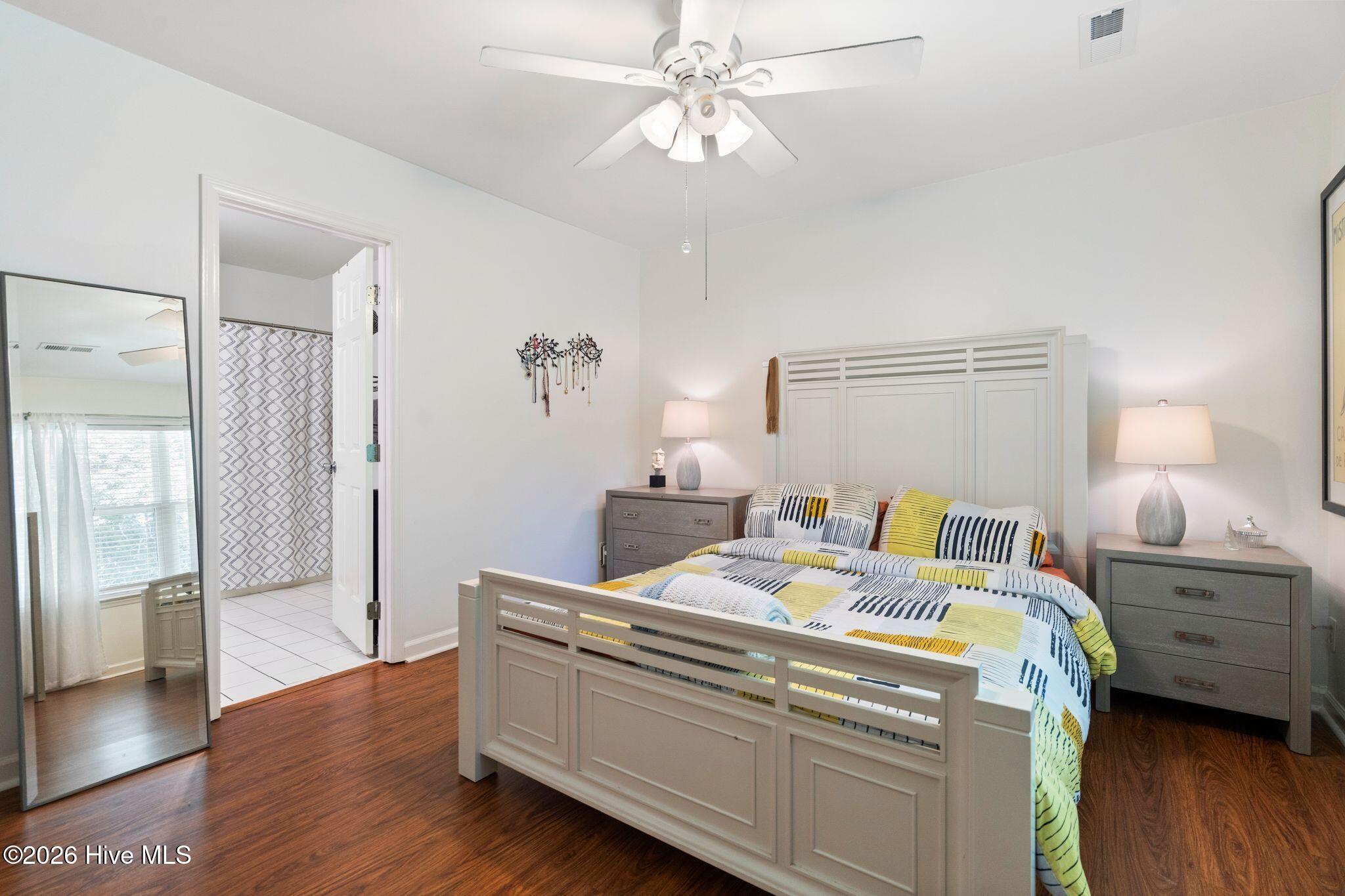 3314 Belmont Circle