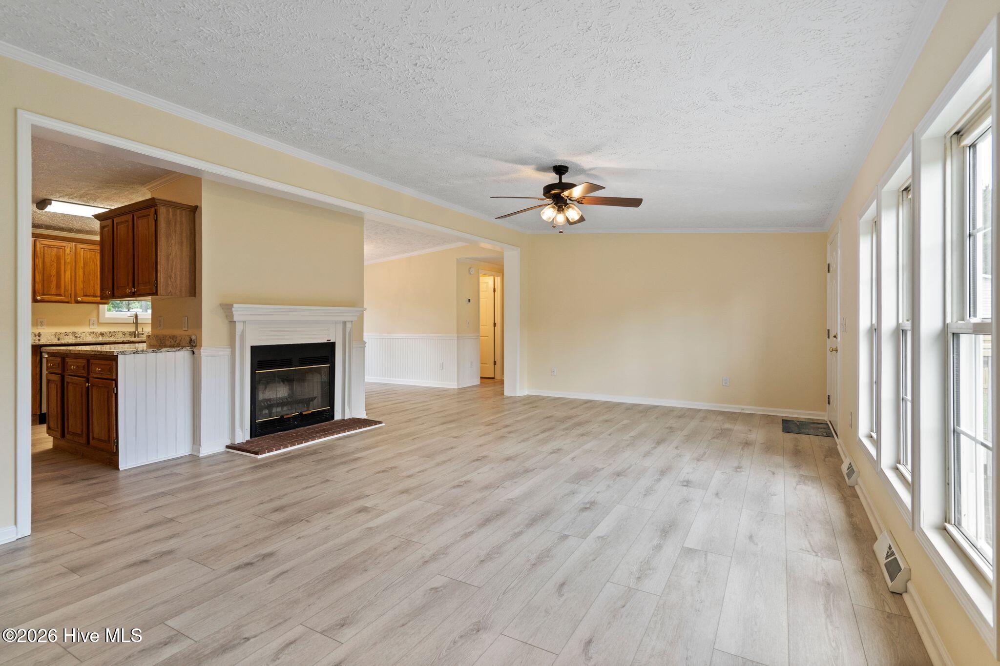 195 Bellhammon Forest Drive