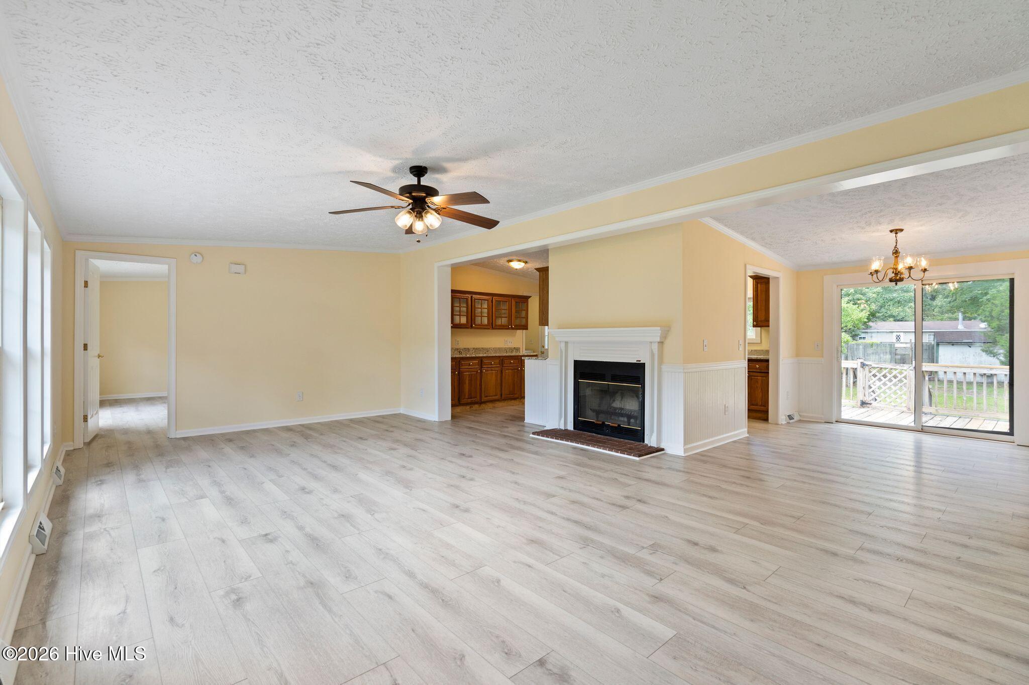195 Bellhammon Forest Drive