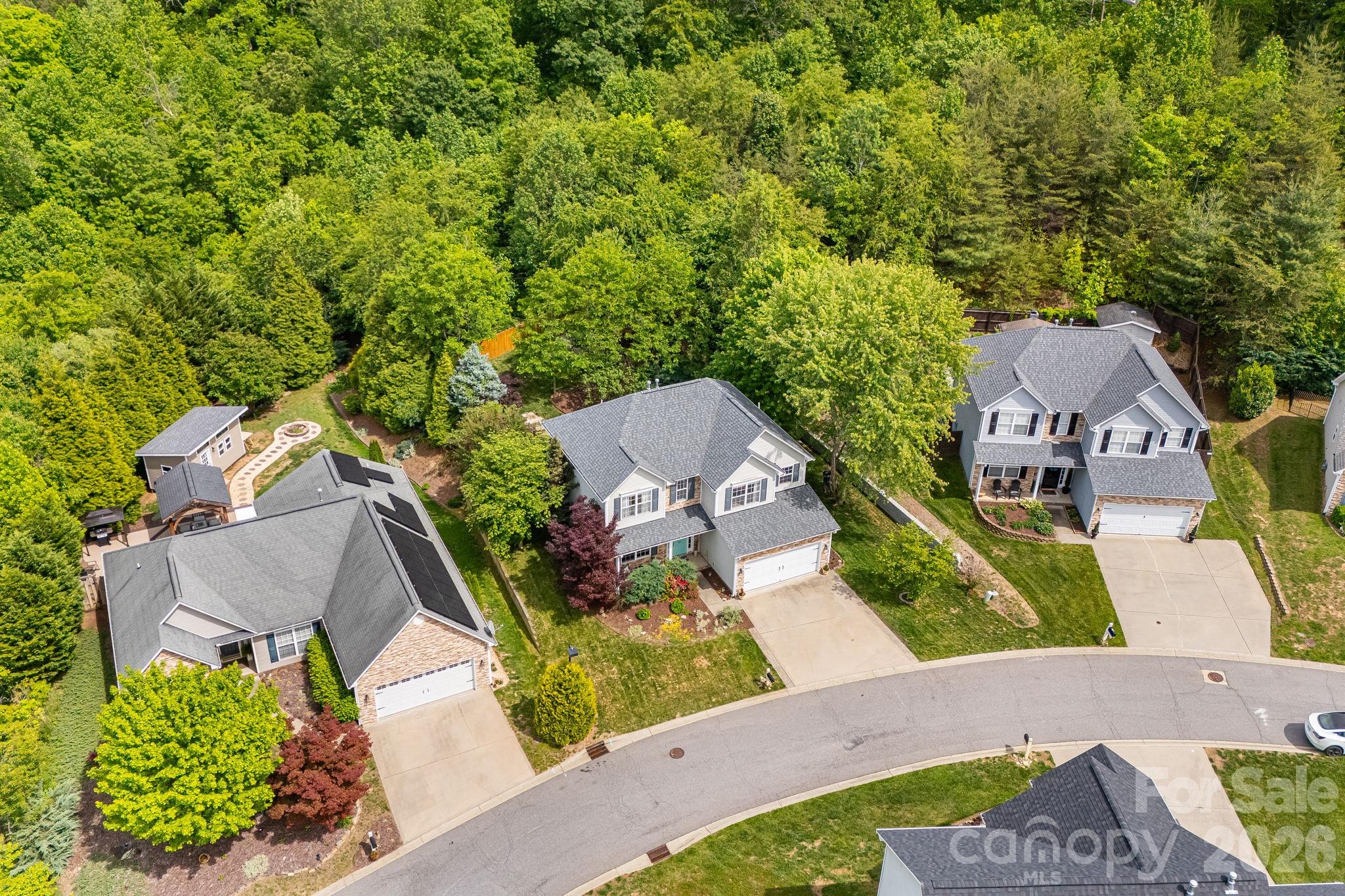 20 Stone River Drive