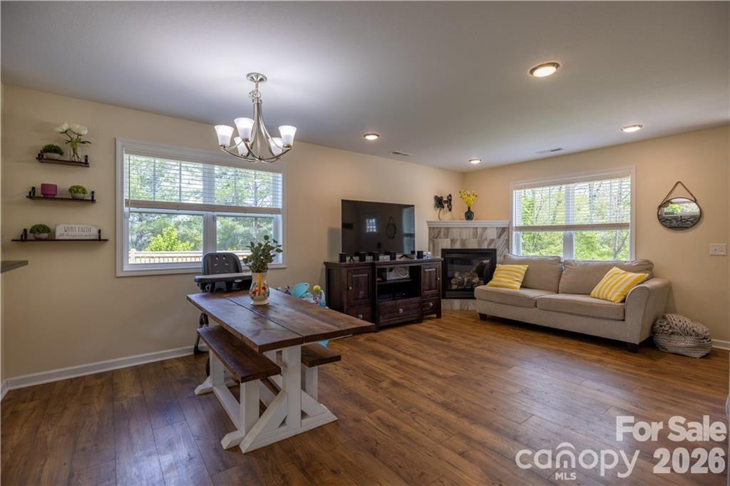 101 Towne Place