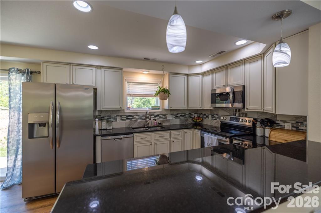 101 Towne Place