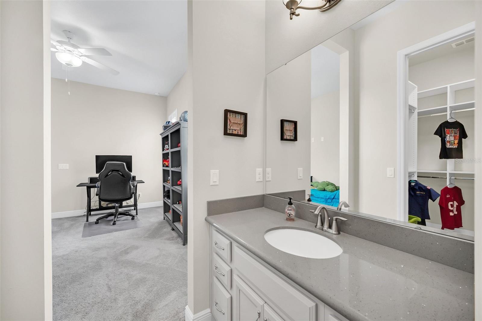 15144 SHONAN GOLD DR