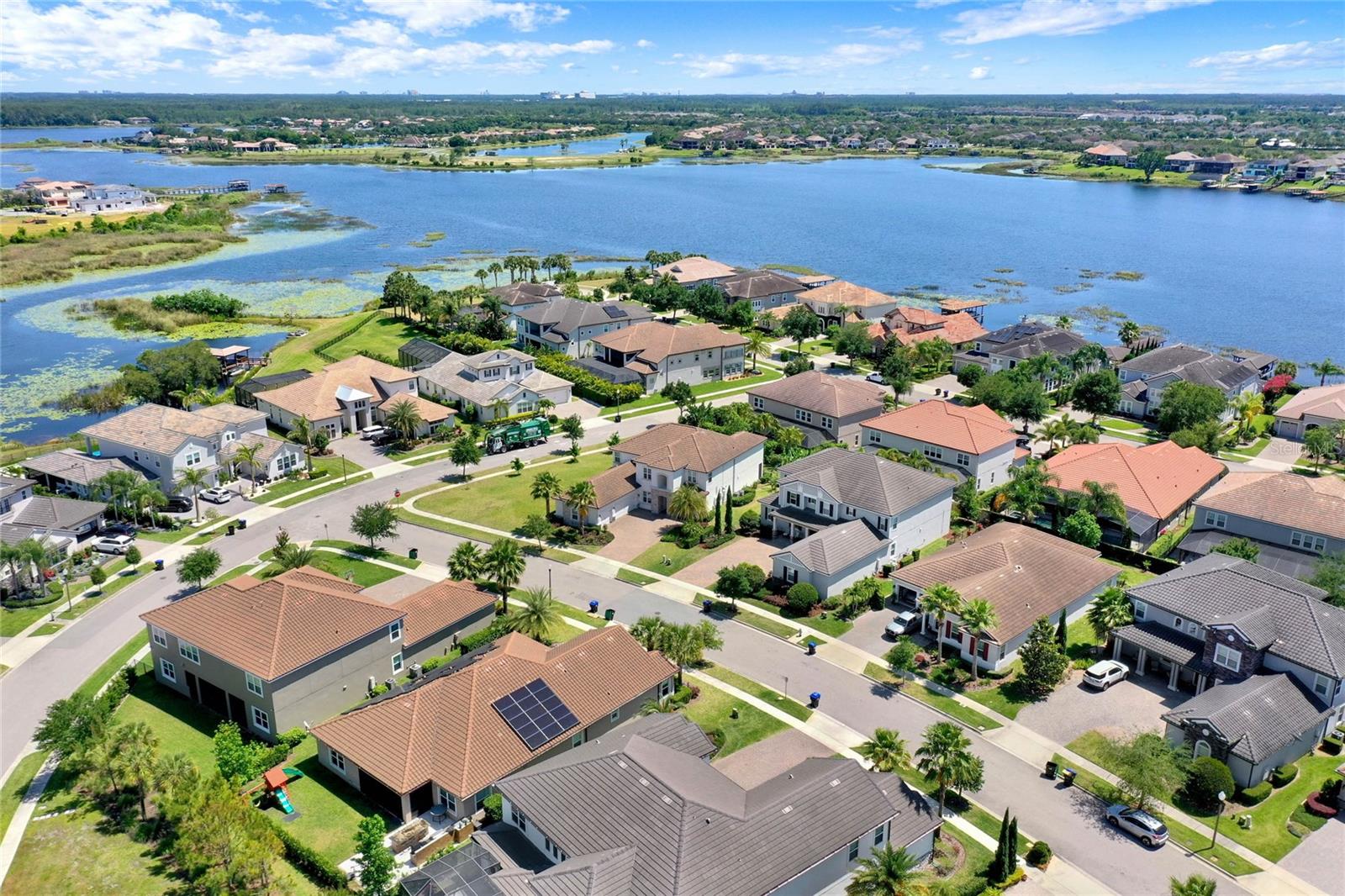 14204 COLONIAL POINTE DR