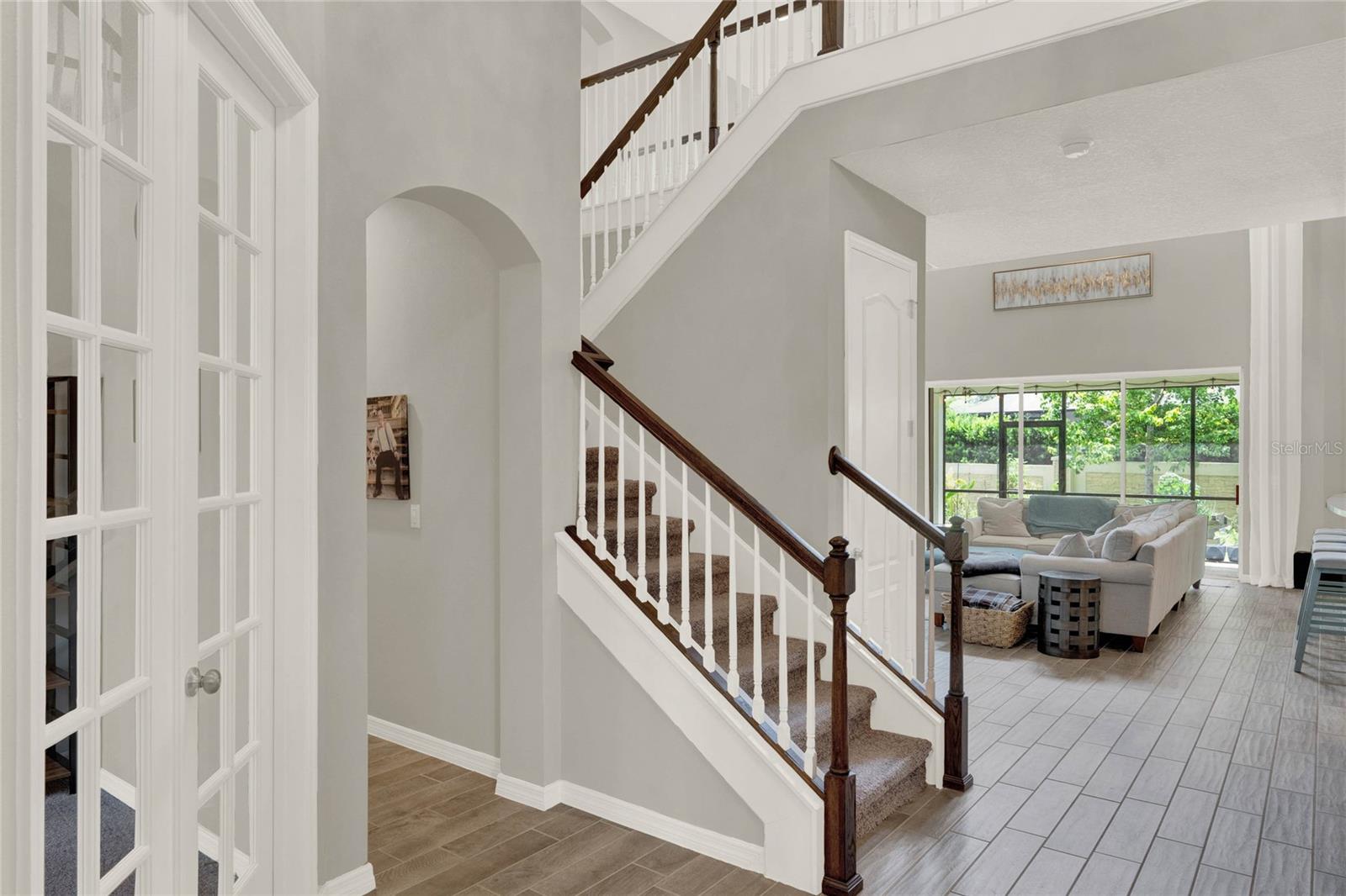 14204 COLONIAL POINTE DR