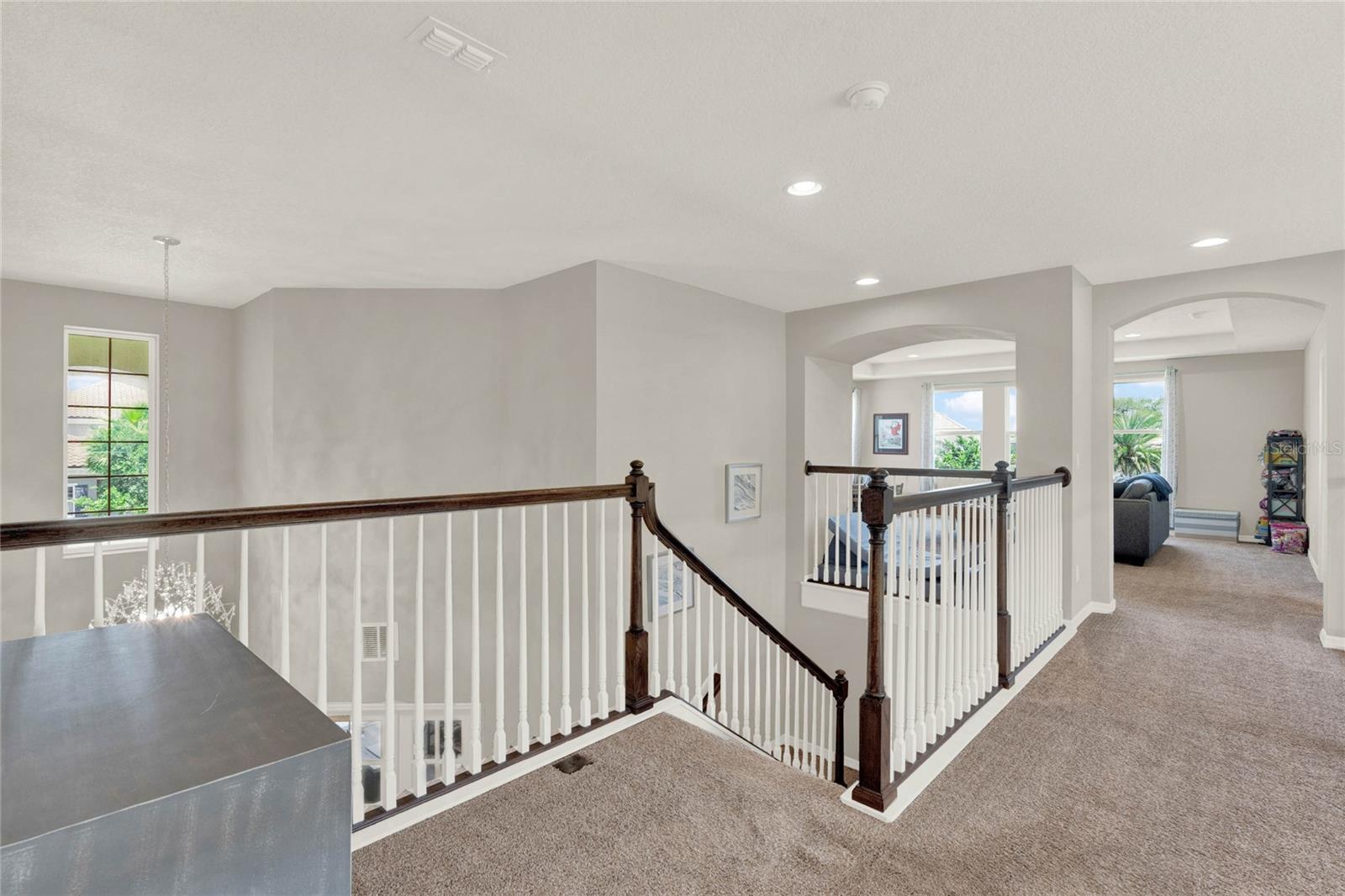 14204 COLONIAL POINTE DR