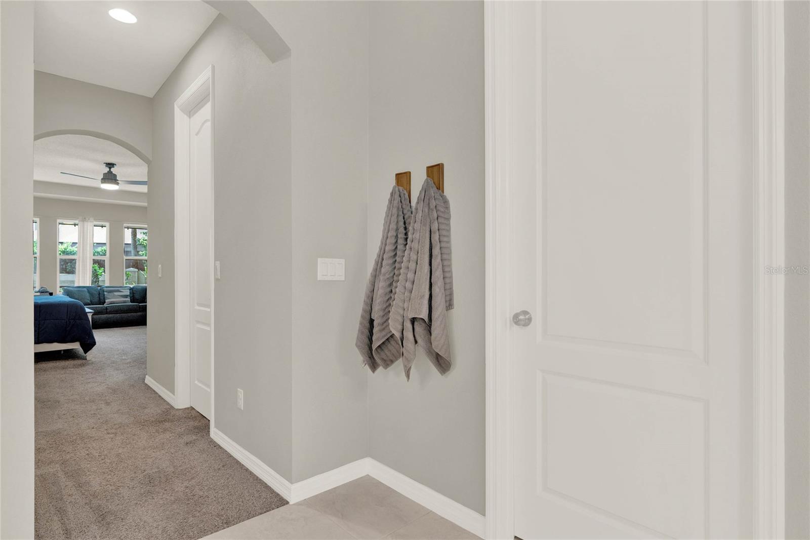 14204 COLONIAL POINTE DR