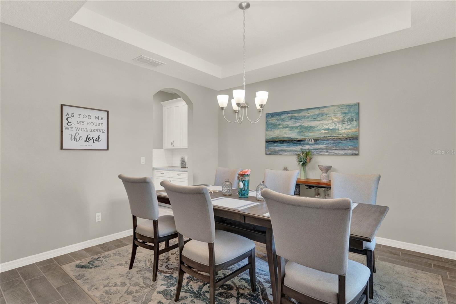 14204 COLONIAL POINTE DR