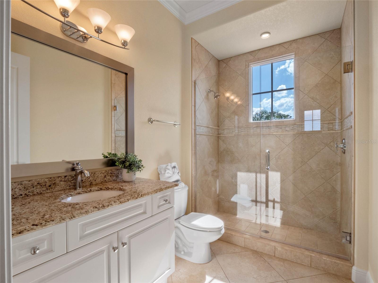 1526 BLUEWATER RUN