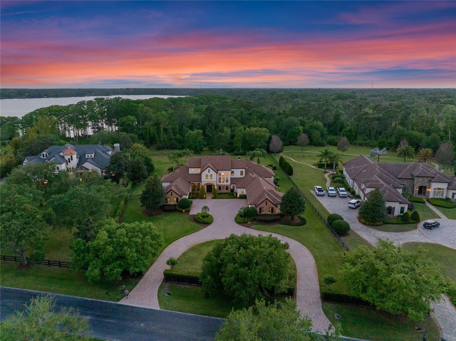 1526 BLUEWATER RUN