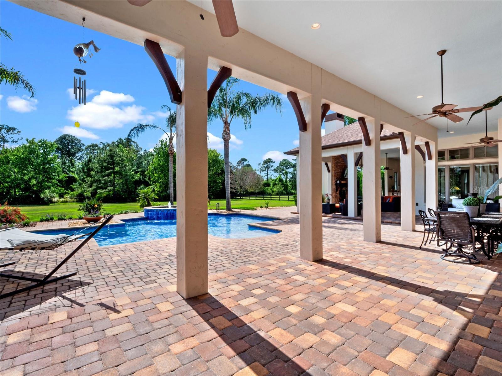1526 BLUEWATER RUN