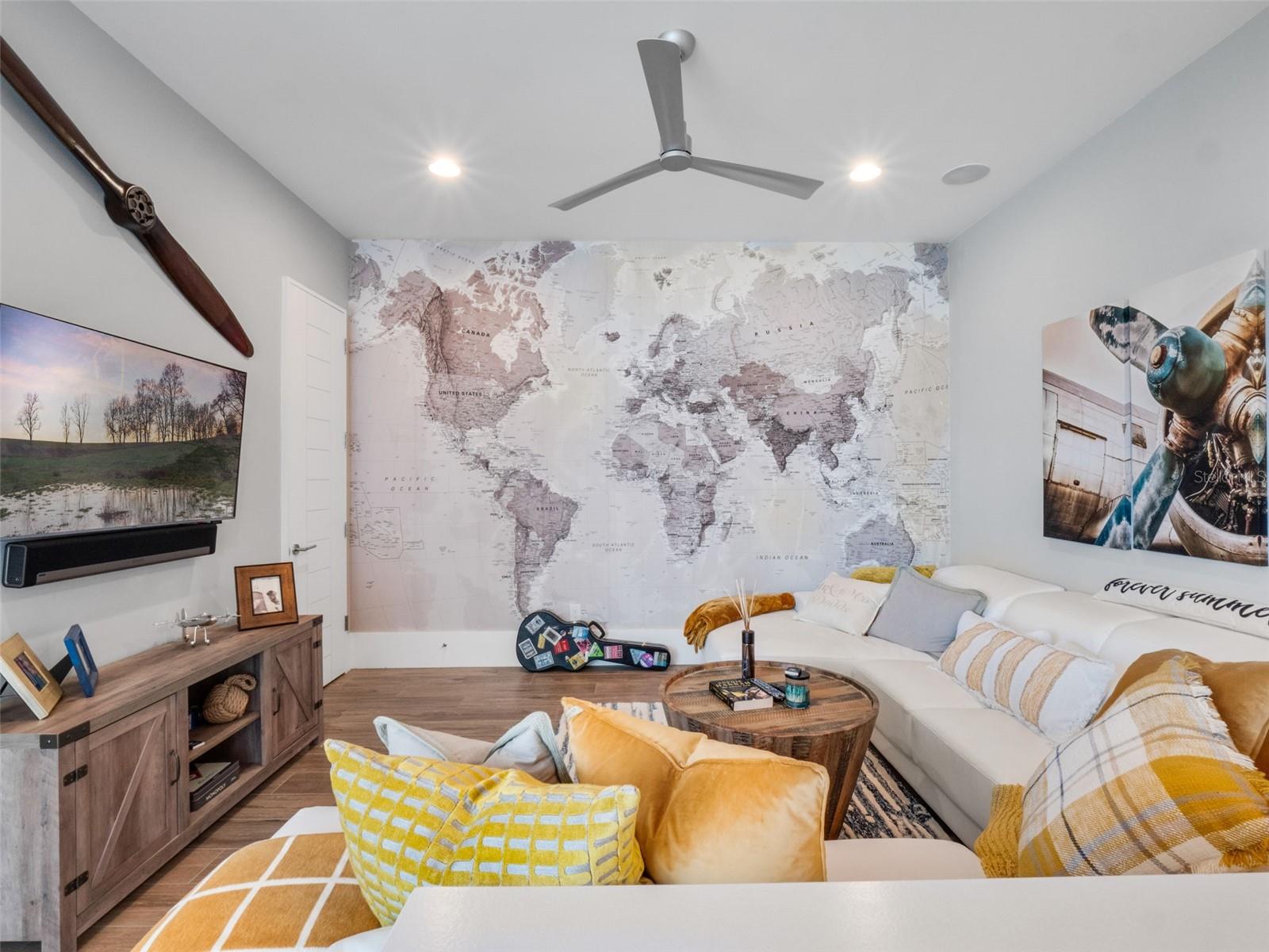 4647 VAN KLEECK DR