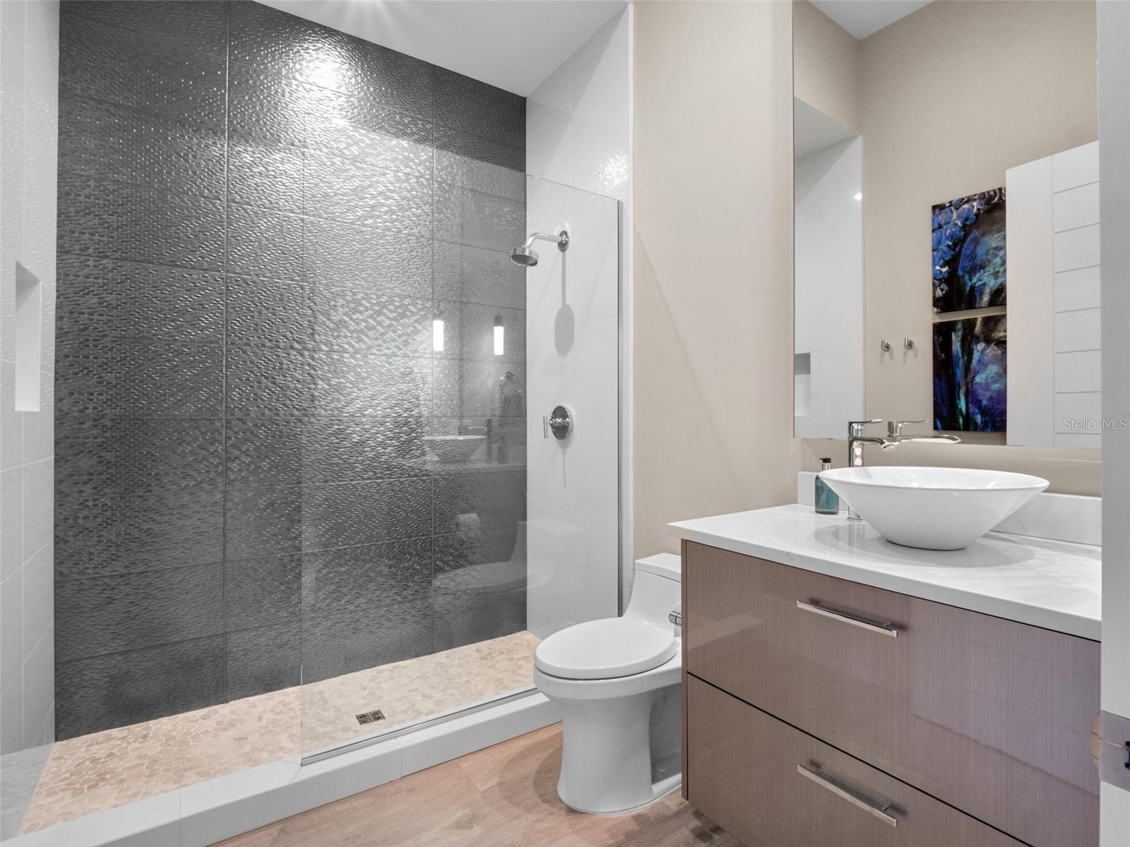 4647 VAN KLEECK DR