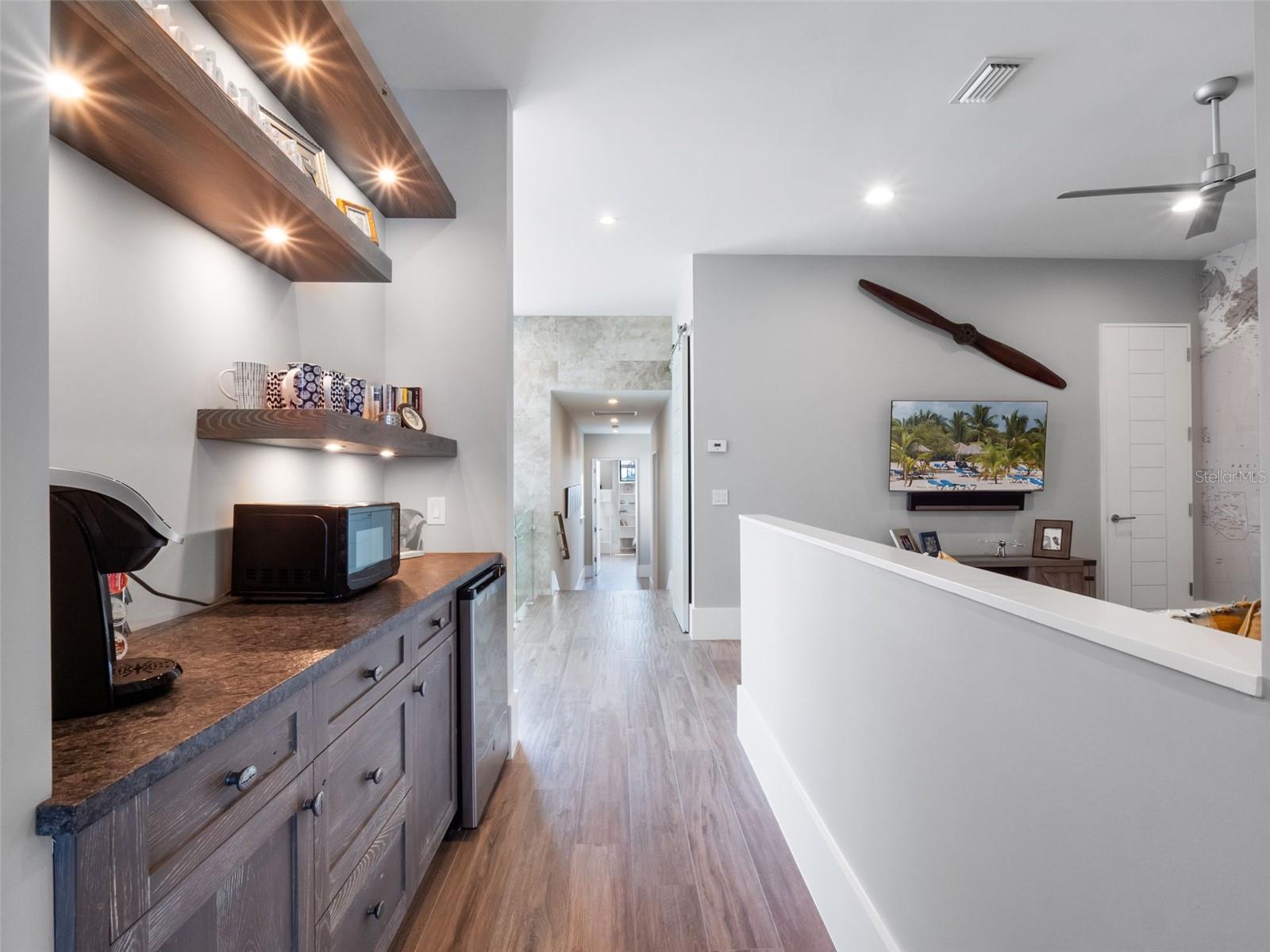 4647 VAN KLEECK DR