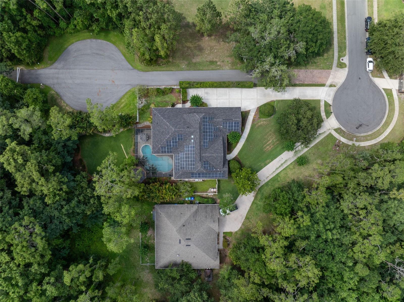 2750 LEE SHORE LOOP
