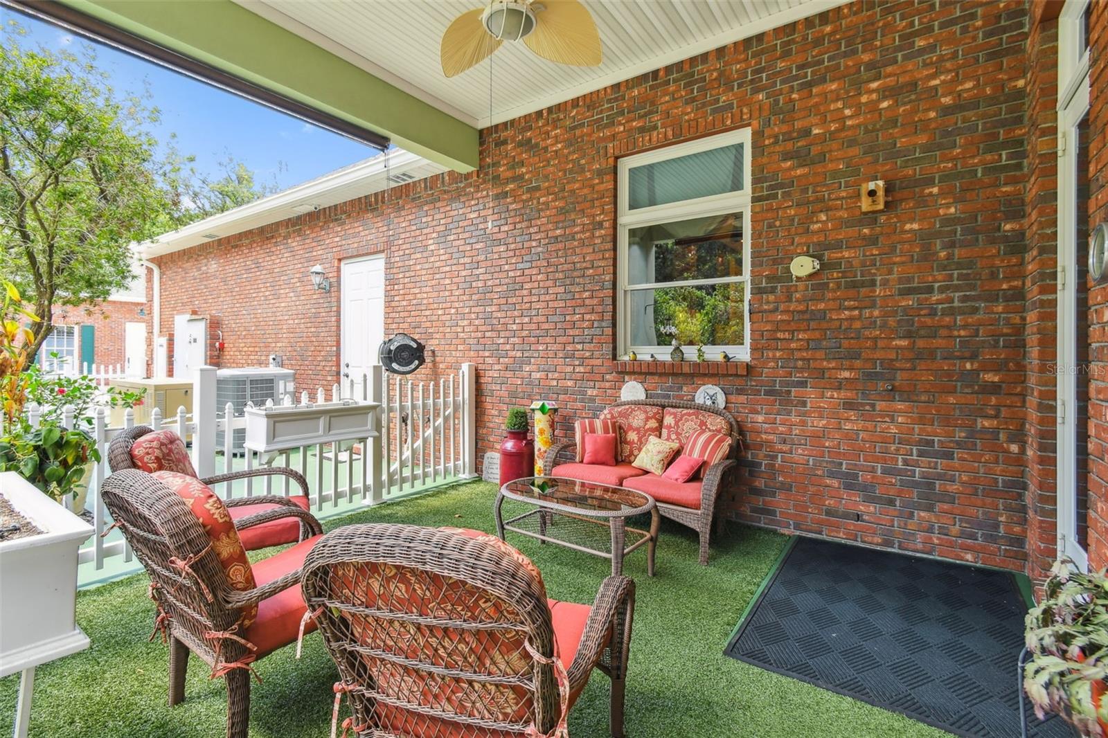 1745 TAYLOR WOODS RD