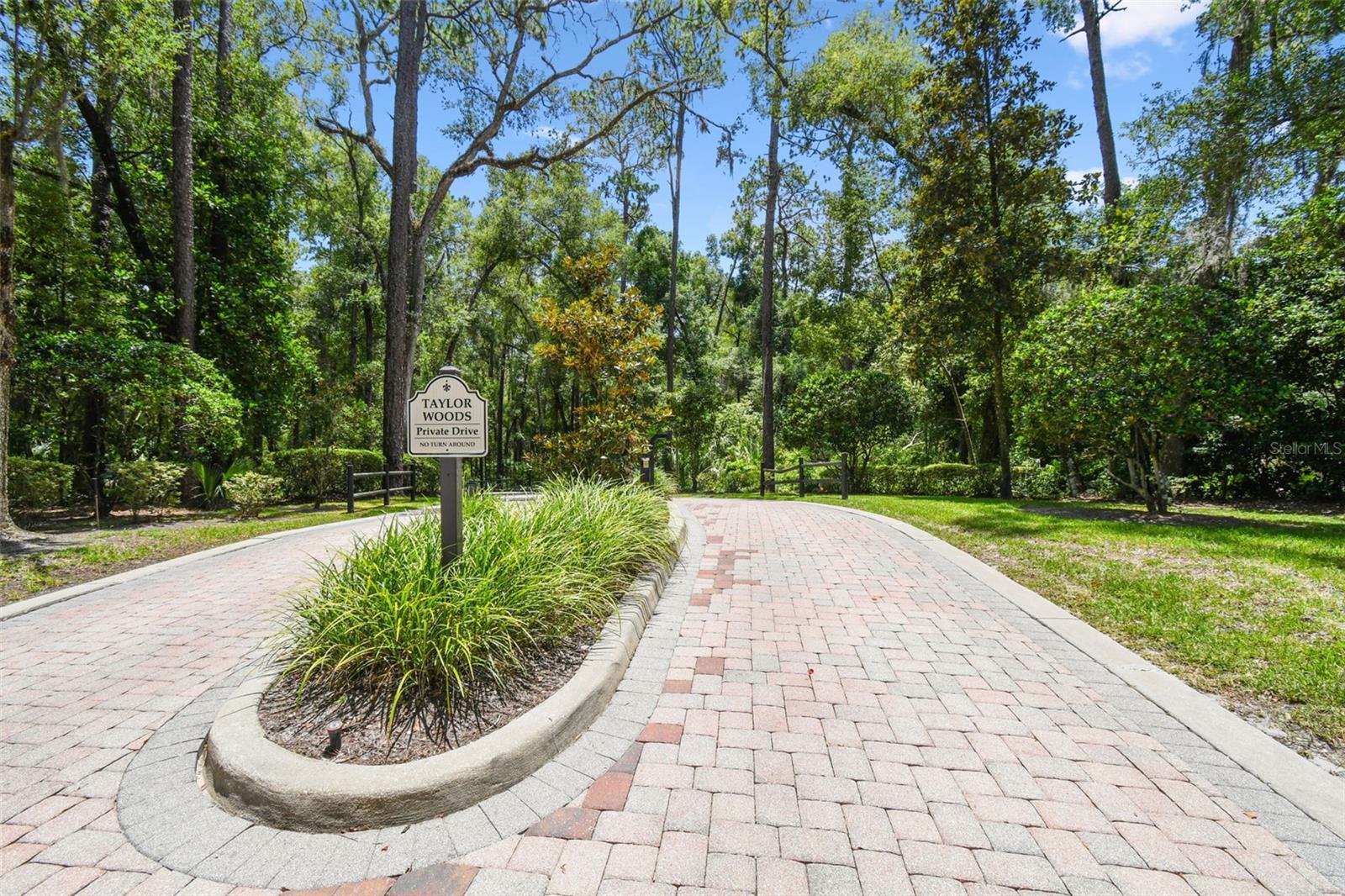 1745 TAYLOR WOODS RD