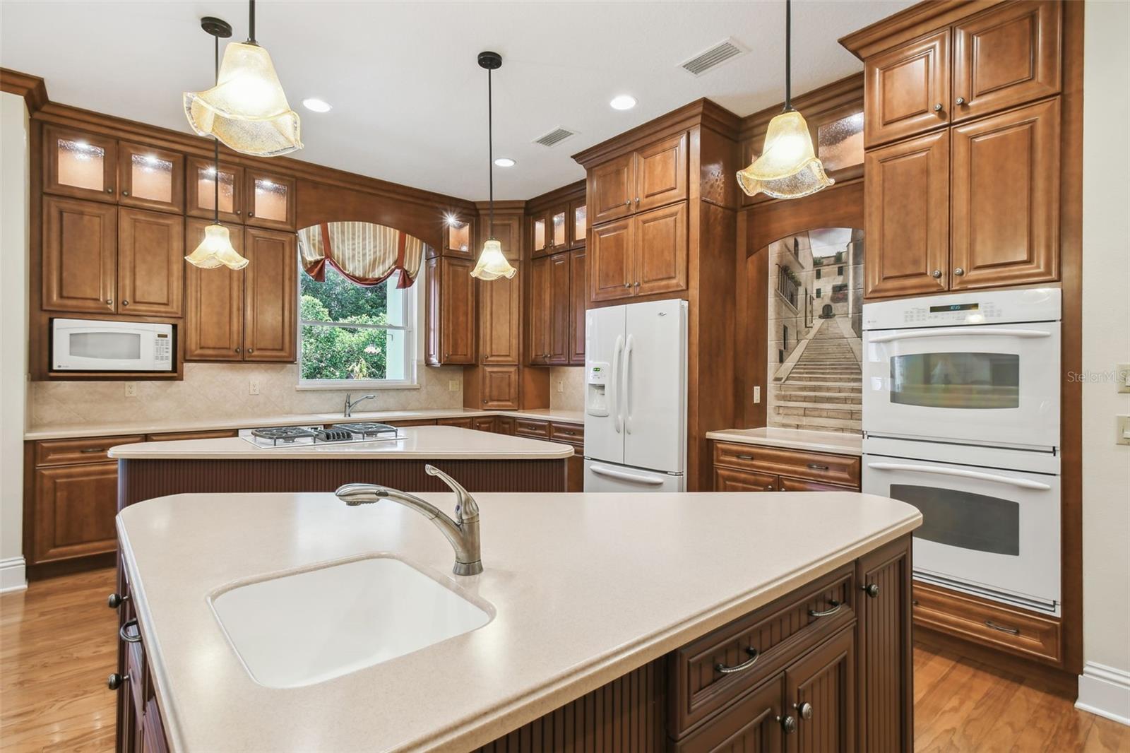 1745 TAYLOR WOODS RD