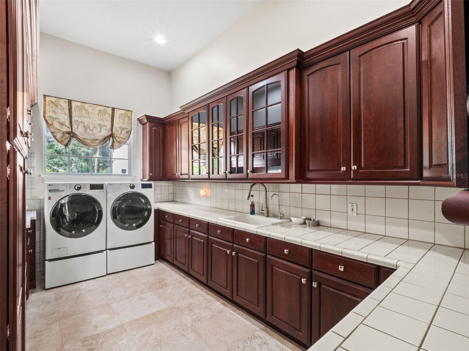 7725 FLEMINGWOOD CT