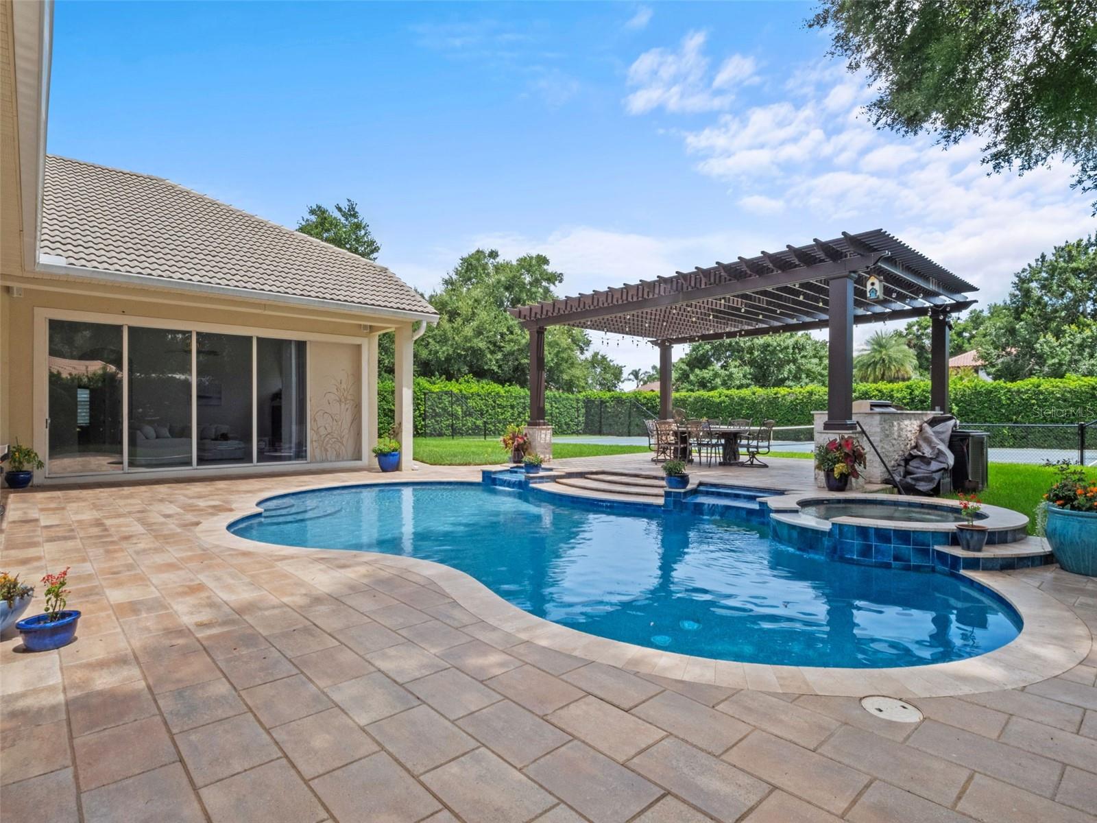 7725 FLEMINGWOOD CT