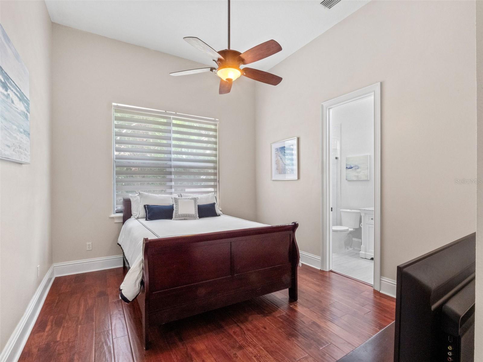 7725 FLEMINGWOOD CT
