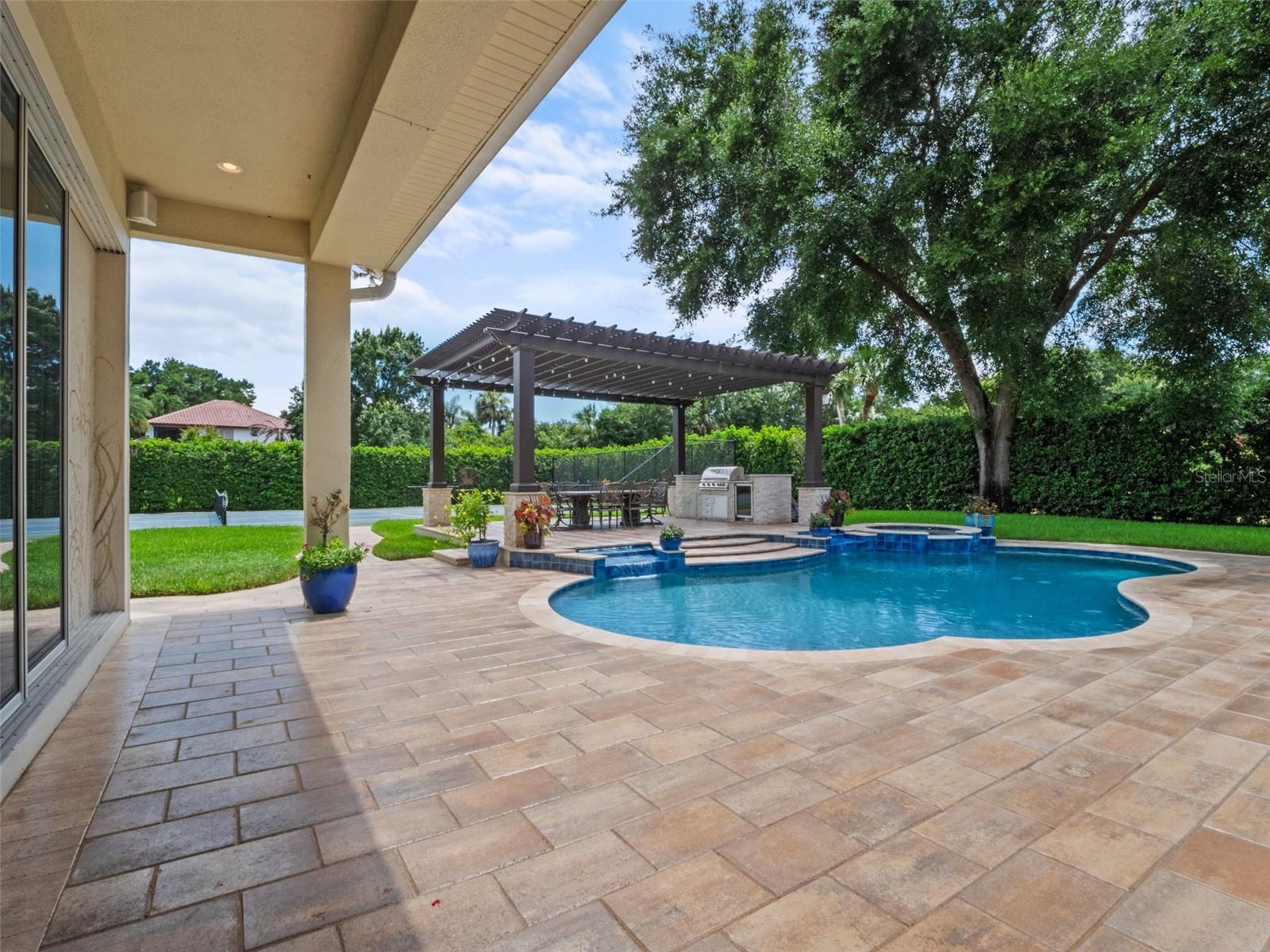 7725 FLEMINGWOOD CT