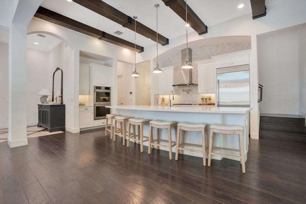 8364 VIA VITTORIA WAY