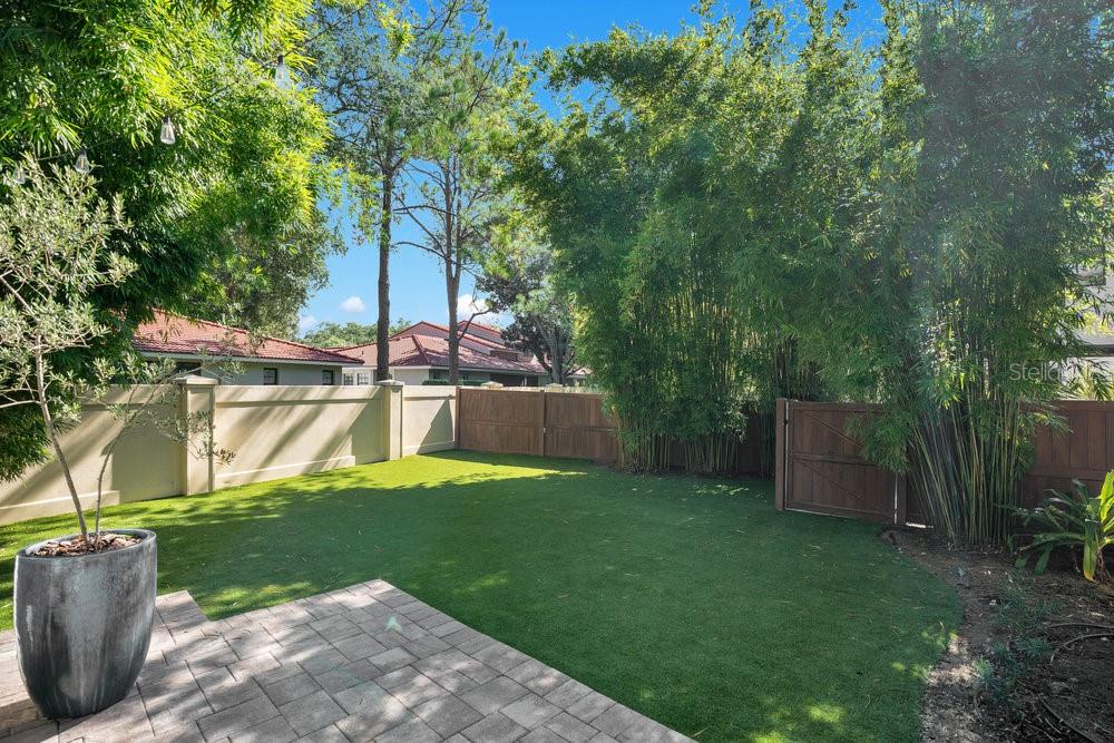 8364 VIA VITTORIA WAY