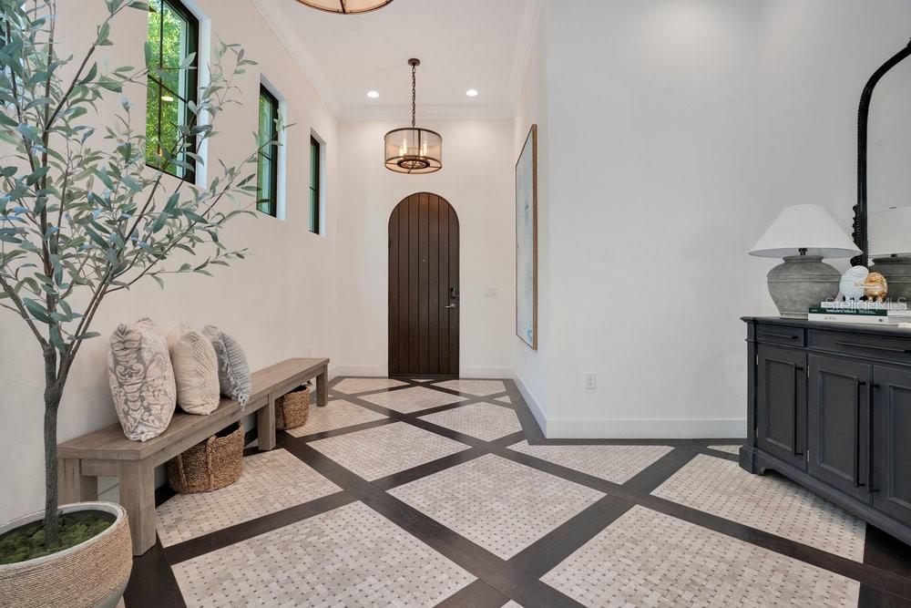 8364 VIA VITTORIA WAY