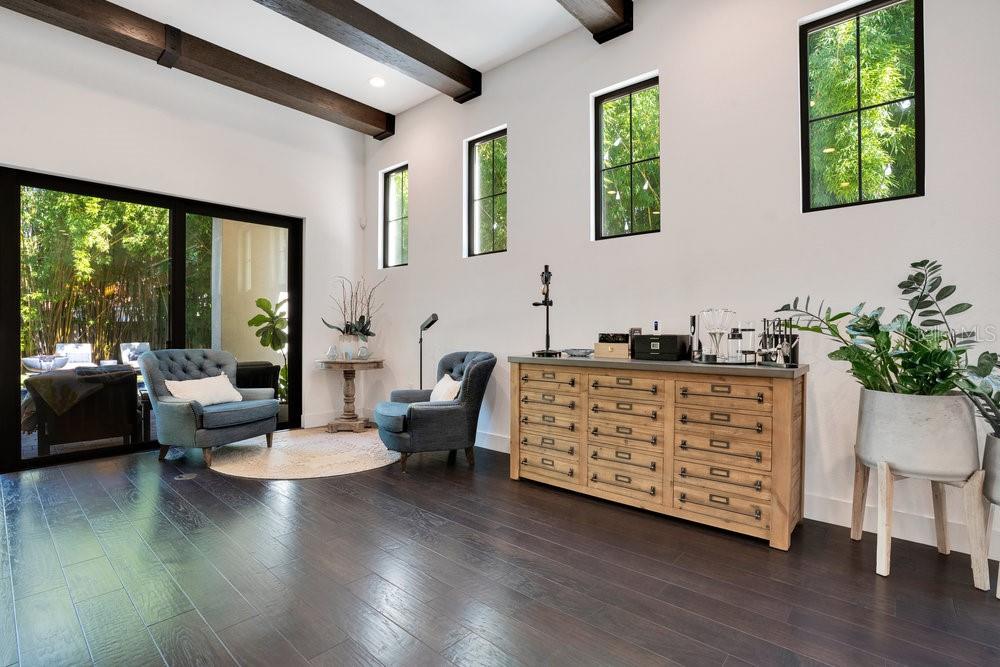 8364 VIA VITTORIA WAY