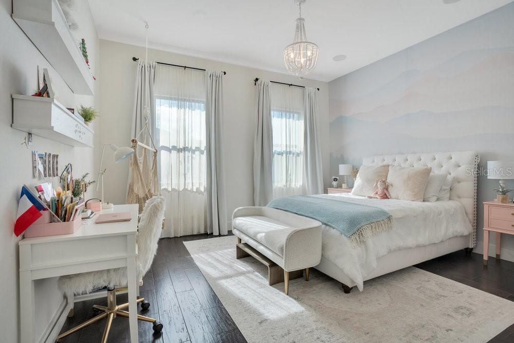 8364 VIA VITTORIA WAY