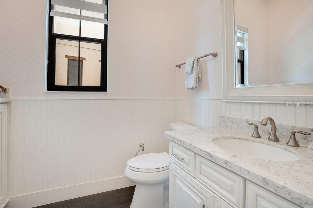 8364 VIA VITTORIA WAY