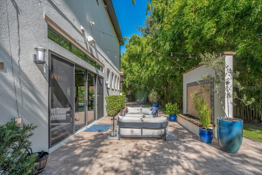 8364 VIA VITTORIA WAY