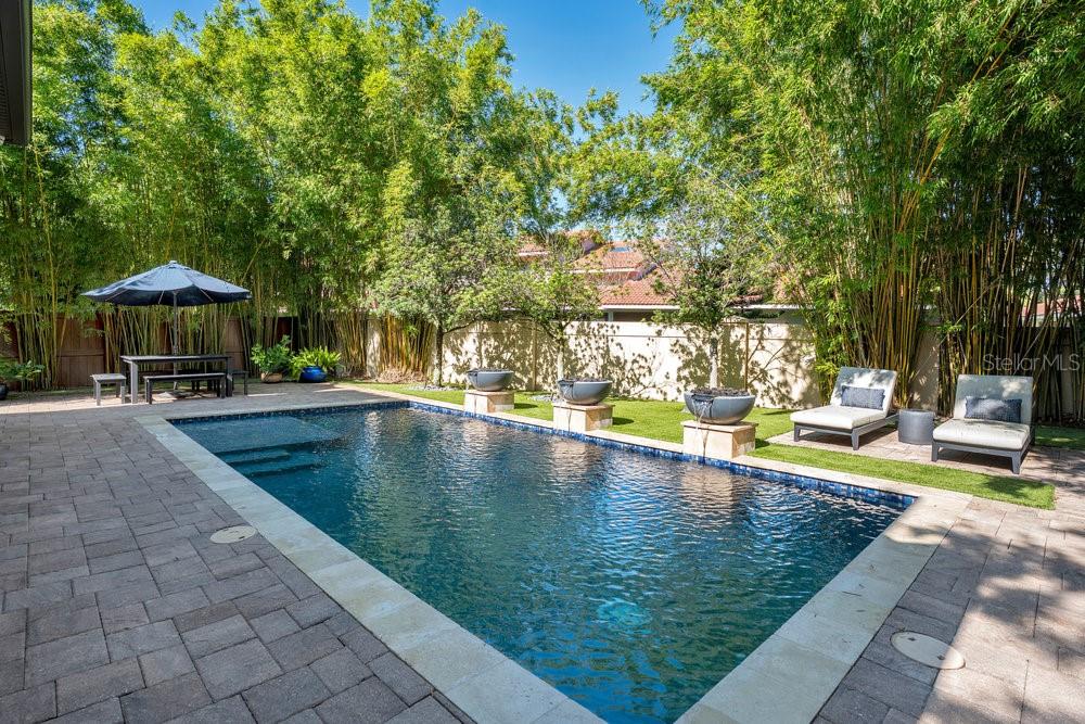 8364 VIA VITTORIA WAY