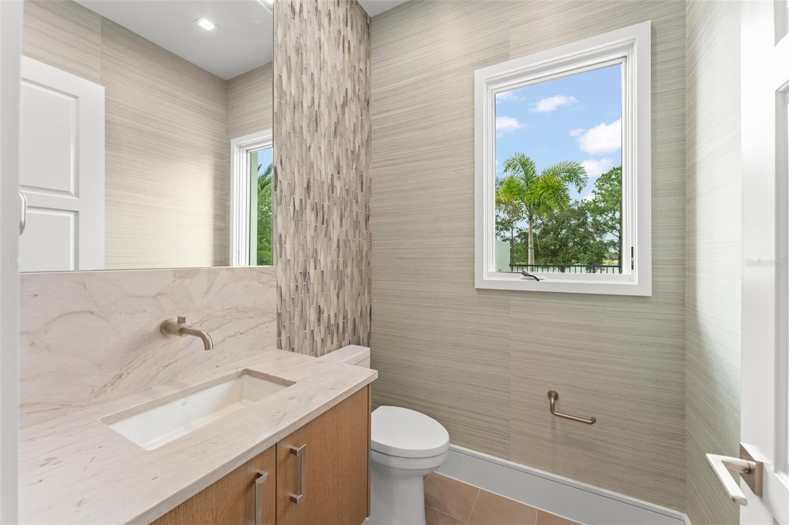 4162 GRANDE BRICK LOOP #27