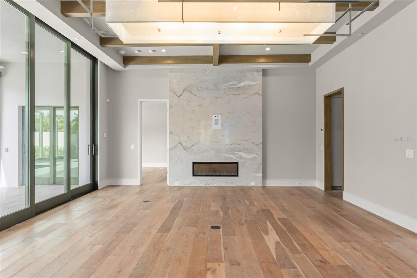 4162 GRANDE BRICK LOOP #27