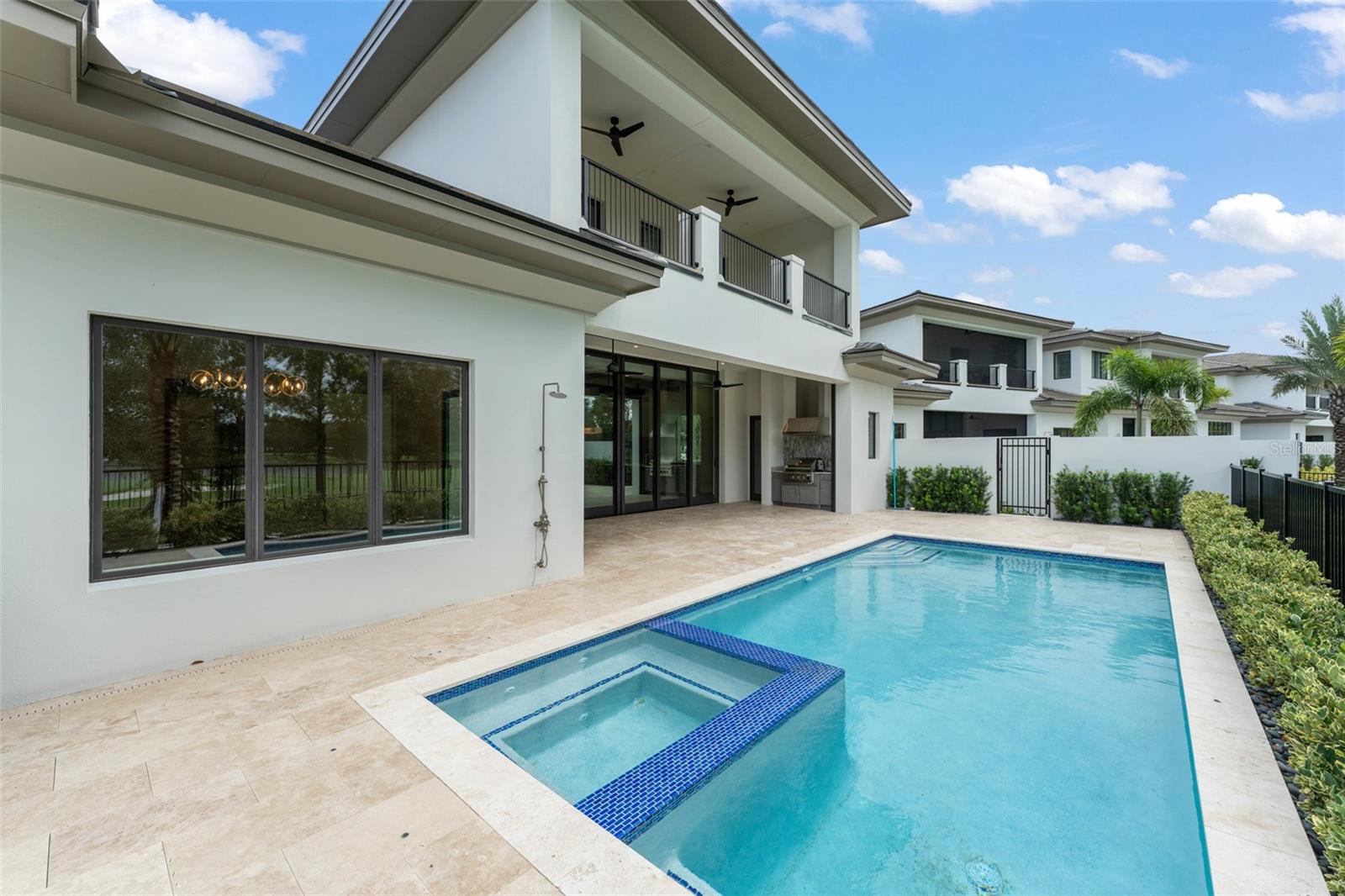 4162 GRANDE BRICK LOOP #27