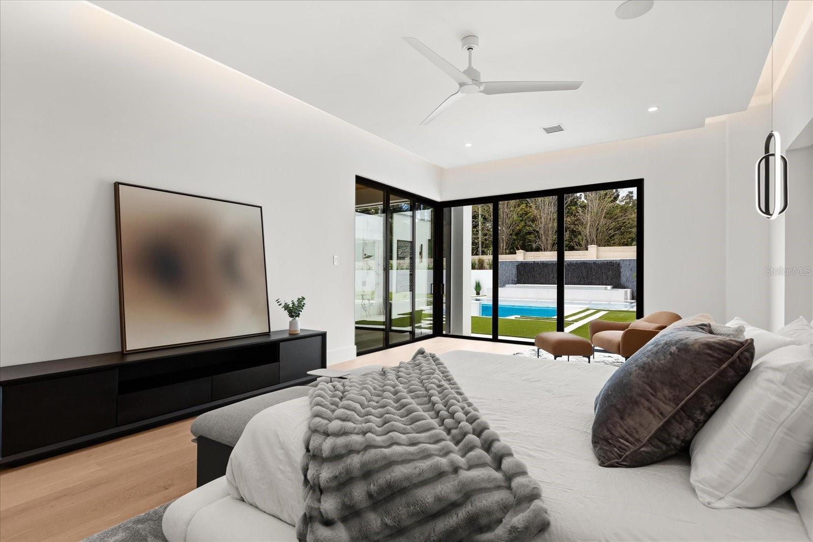 1003 DOWN RESERVE CT