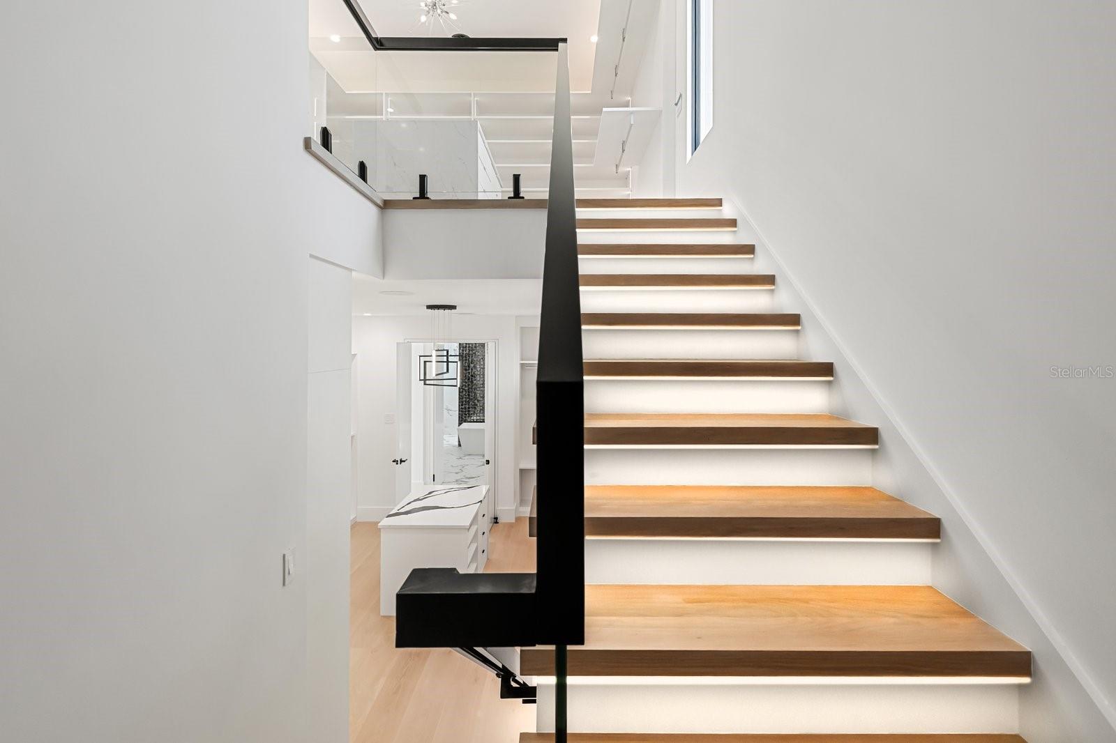 1003 DOWN RESERVE CT