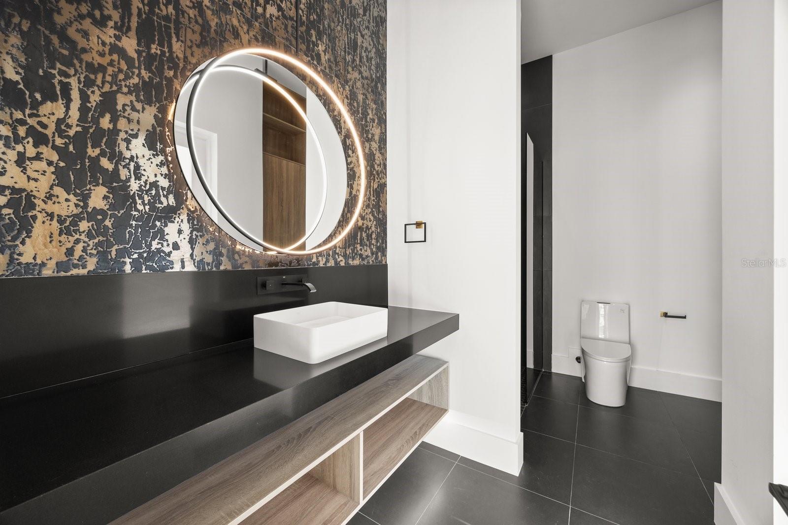 1003 DOWN RESERVE CT